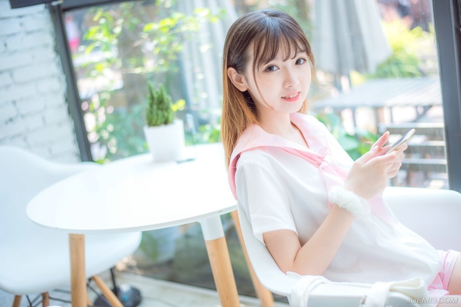 一段感情能给你带来多大痛苦，就曾给你带来过多大快乐。